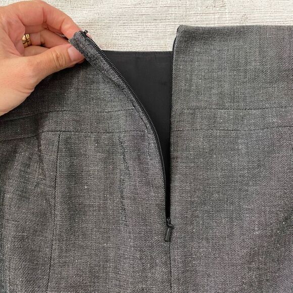 Express women 4 grey fully lined mini pencil skirt w/back slit - Picture 6 of 9